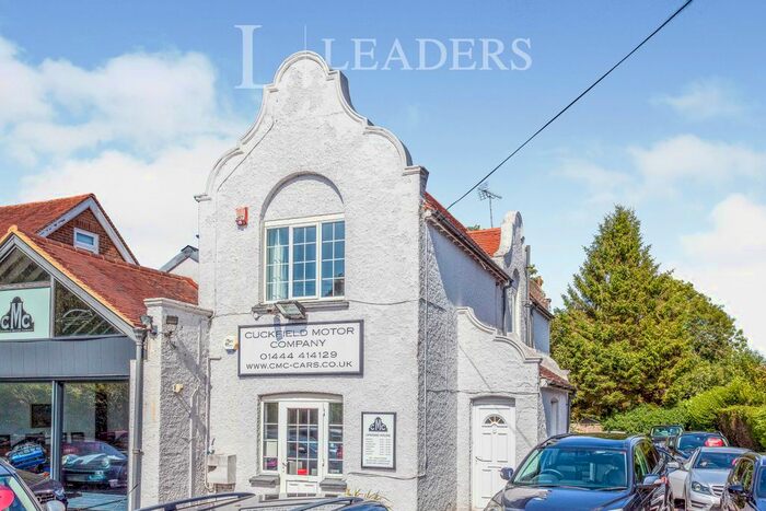 1 Bedroom Flat To Rent In Whitemans Green, Cuckfield, Haywards Heath, RH17