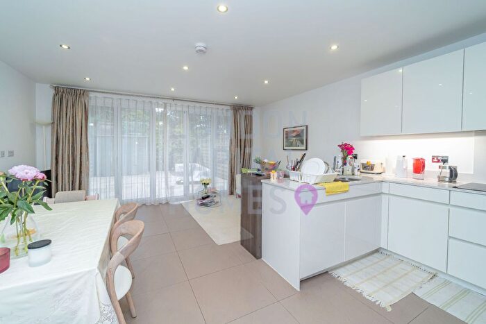 4 Bedroom Detached House To Rent In Emerald Square, Putney, London, SW15