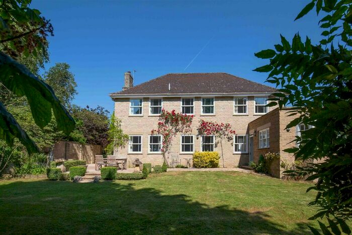 5 Bedroom Detached House For Sale In Coates, Cirencester, GL7