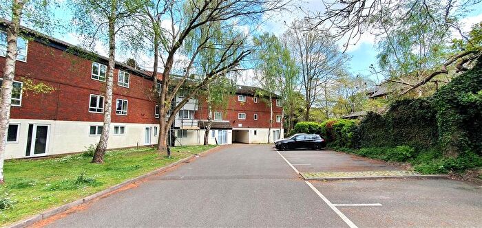 1 Bedroom Flat To Rent In Mount Lane, Bracknell, RG12