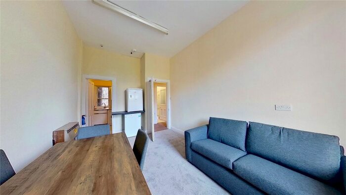 3 Bedroom Flat To Rent In (Fr) Spottiswoode Street, Edinburgh, EH9