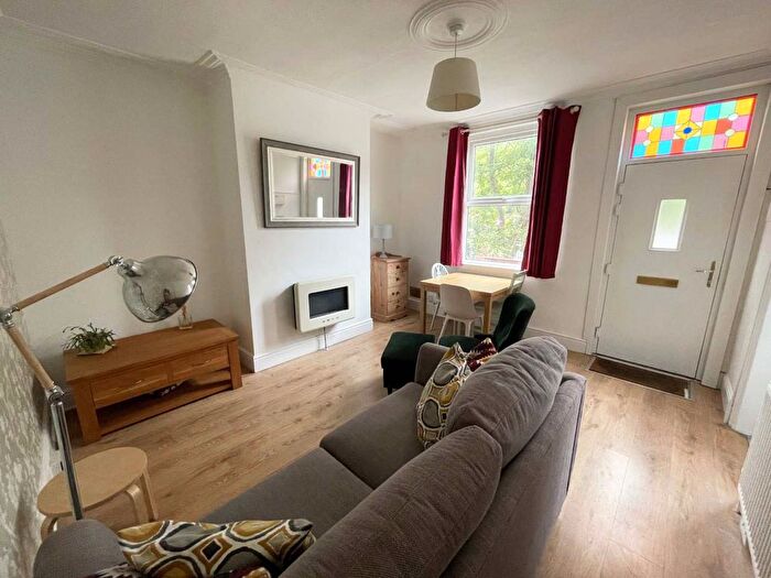 2 Bedroom Terraced House To Rent In Argie Road, Burley, Leeds, LS4