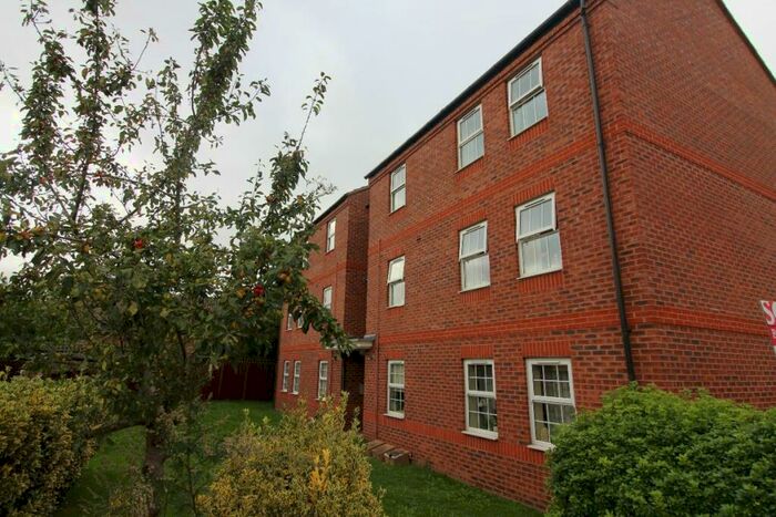 2 Bedroom Flat To Rent In Bodill Gardens, Hucknall, Nottingham, NG15