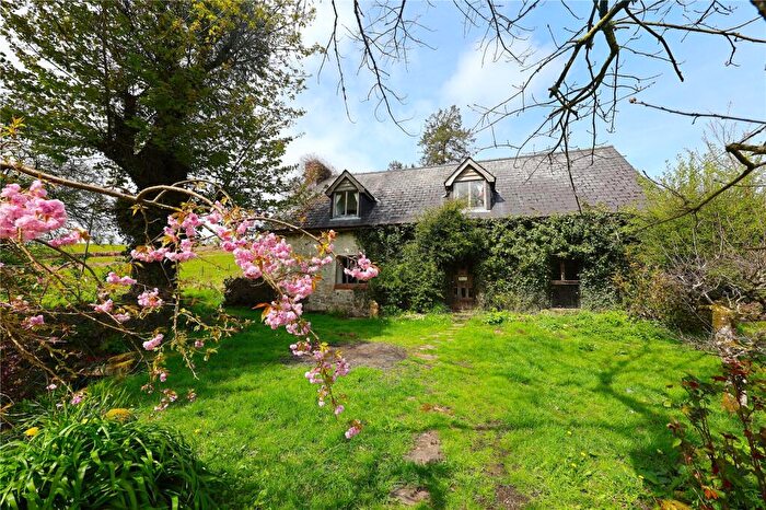 4 Bedroom Detached House For Sale In Llandrindod Wells, Powys, LD1