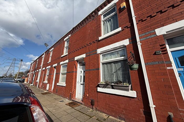 2 Bedroom Terraced House To Rent In Ventnor Avenue, Sale, M33