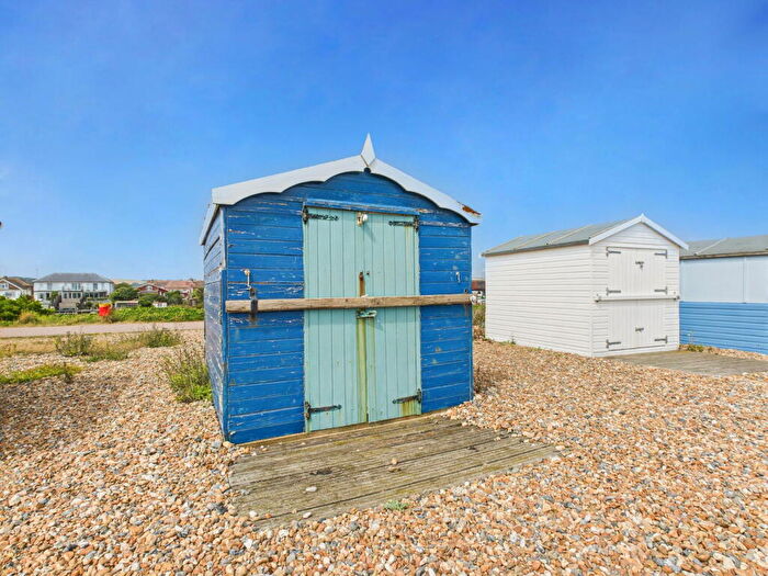 Log Cabin For Sale In Beach Hut, WideWater Lagoon, BN15