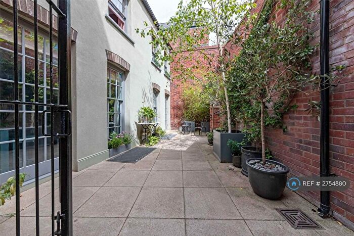 2 Bedroom Flat To Rent In Barnes High Street, London, SW13