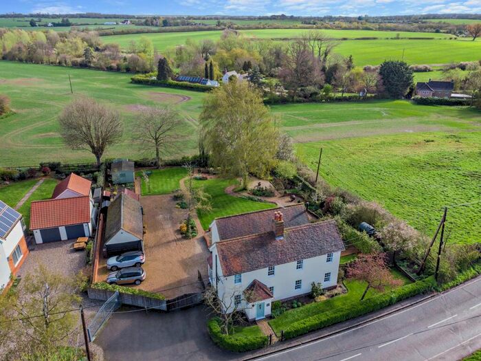 4 Bedroom Detached House For Sale In Main Road, Howe Street, Chelmsford, Essex, CM3