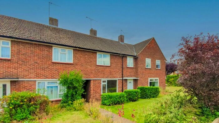 3 Bedroom Terraced House To Rent In Burnett Square, Hertford, SG14