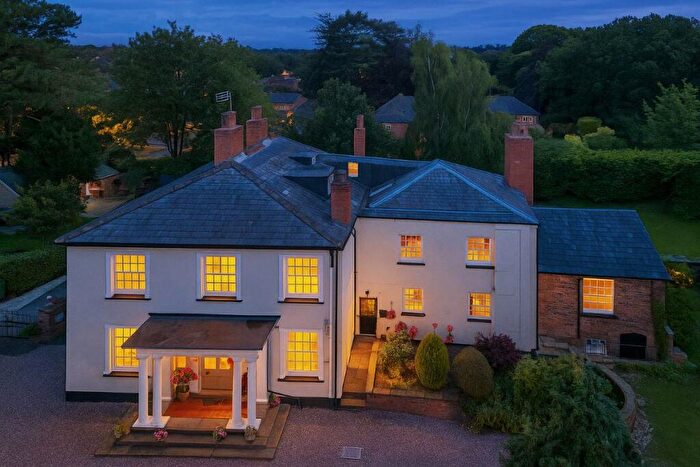 4 Bedroom Apartment For Sale In Park Lane, Hartford, Northwich, CW8