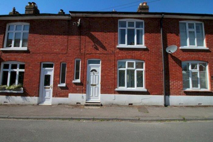 2 Bedroom Terraced House To Rent In Cobden Road, Midhurst, GU29