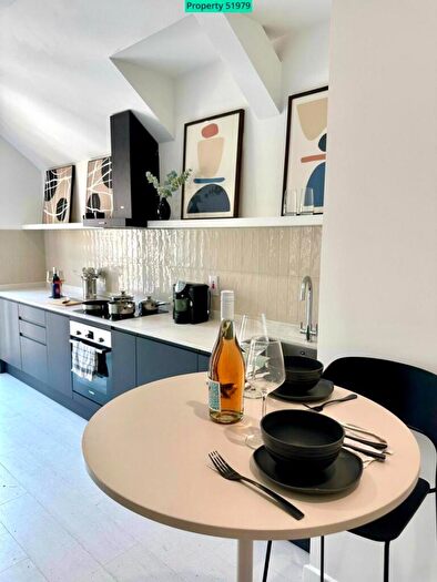 Studio To Rent In Node, Limehouse, E14