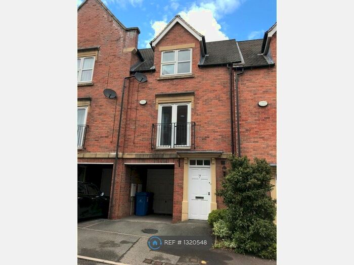 3 Bedroom Terraced House To Rent In Drum Close, Allestree, Derby DE22