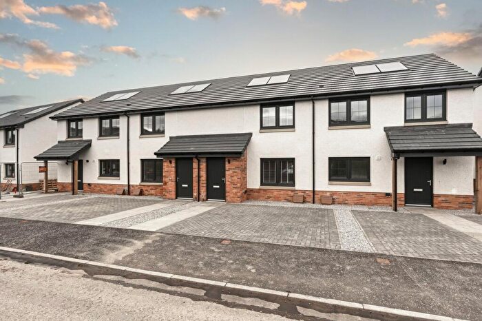 3 Bedroom Semi Detached House For Sale In Boat House Terrace, Canalside Terrace, Reddingmuirhead, FK2