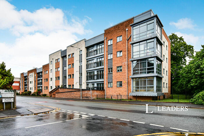 2 Bedroom Flat To Rent In The Gallery, Moss Lane East, M14