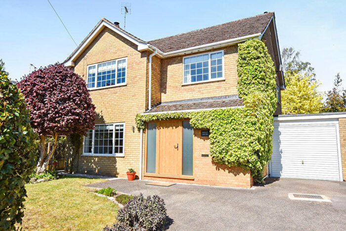 5 Bedroom Detached House For Sale In Holly House, Barnack Road, Bainton, PE9