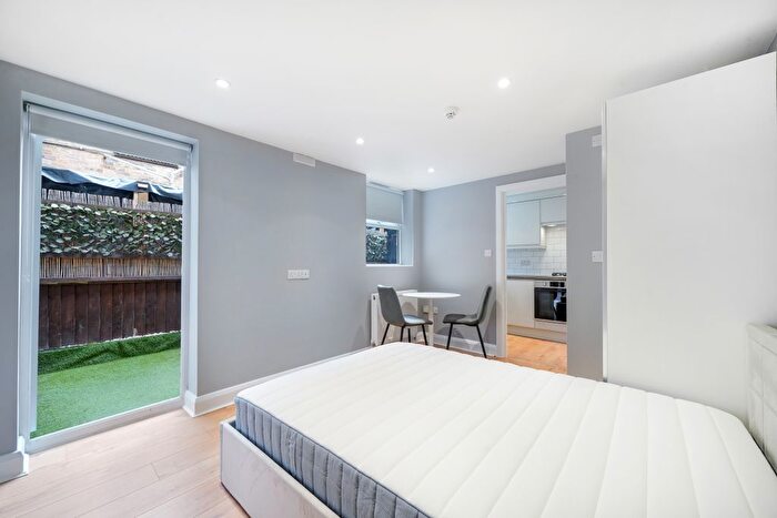 Studio To Rent In Neasden Lane, London, NW10