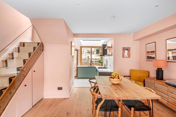 3 Bedroom Terraced House For Sale In Mount Ash Road, Sydenham, London, SE26