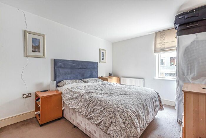 1 Bedroom Flat For Sale In Cassilis Road, London, E14