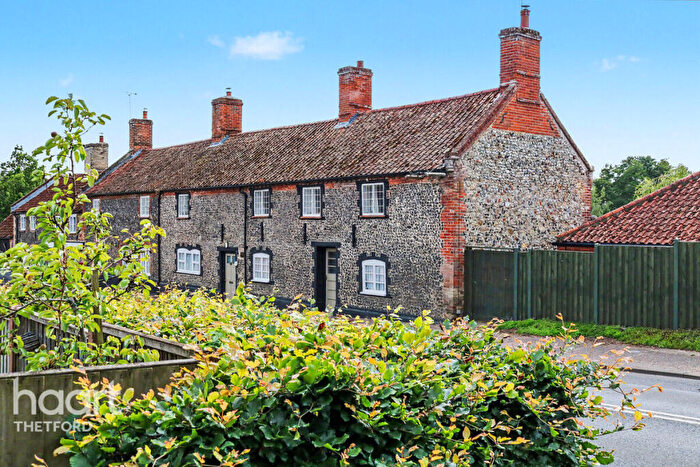 3 Bedroom Semi-Detached House For Sale In Watton Road, Thetford, IP24