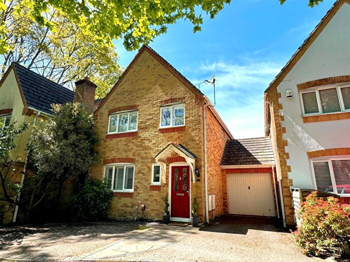 3 Bedroom Detached House For Sale In Buchan Avenue, Whiteley, PO15