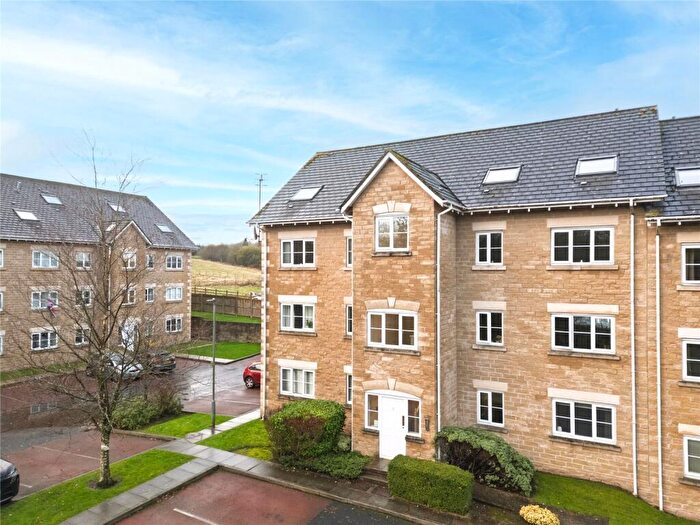 2 Bedroom Penthouse For Sale In Tinker Brook Close, Oswaldtwistle, BB5