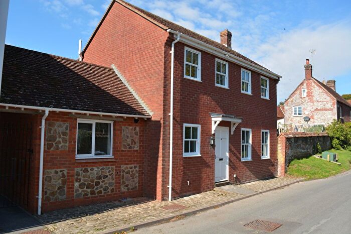 3 Bedroom Detached House To Rent In The Square, Aldbourne, SN8
