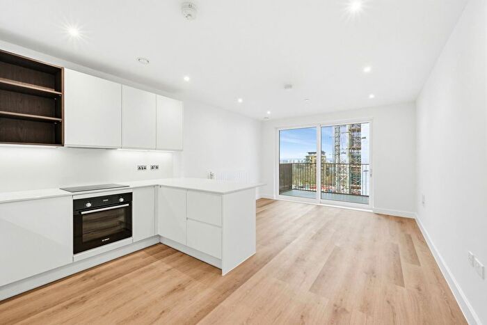 1 Bedroom Flat To Rent In Barber House, Kidbrooke Village, London, SE3