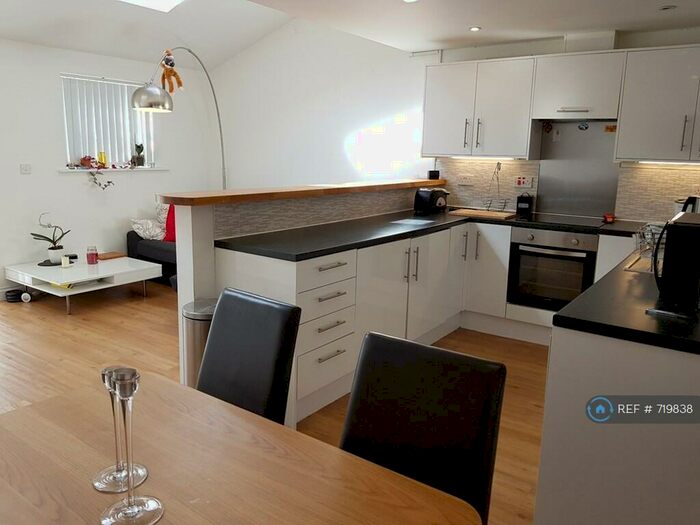 3 Bedroom Terraced House To Rent In Stoneville Street, Cheltenham, GL51