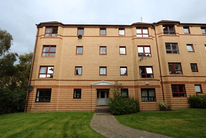 2 Bedroom Flat To Rent In Grovepark Gardens, Glasgow, G20