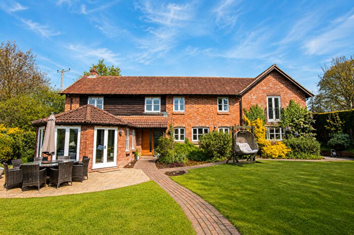5 Bedroom Barn Conversion For Sale In Strete Ralegh, Whimple, EX5