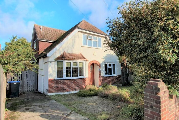 3 Bedroom Detached House To Rent In Woodlands Avenue, West Byfleet, KT14