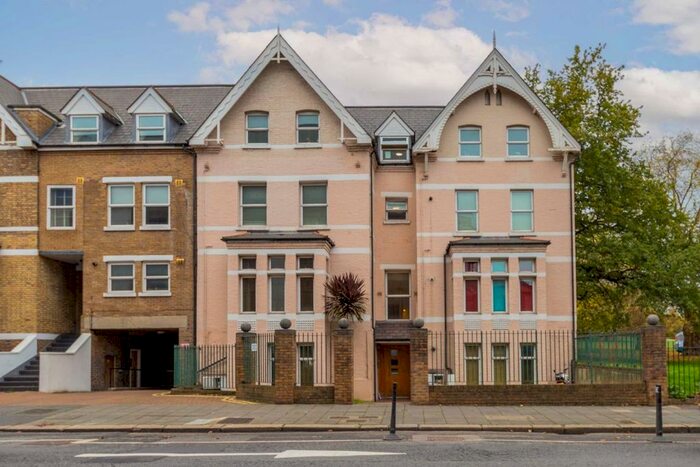 1 Bedroom Flat To Rent In The Vale, London, W3