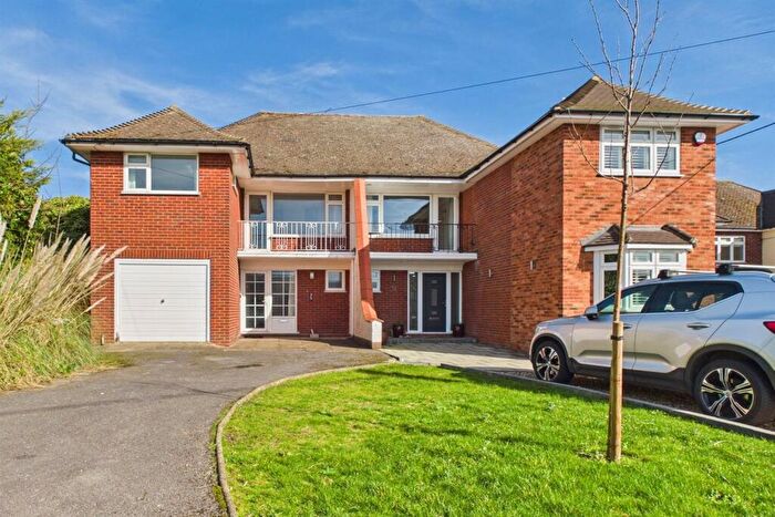 3 Bedroom Semi Detached House For Sale In The Street, Chelmsford, CM2