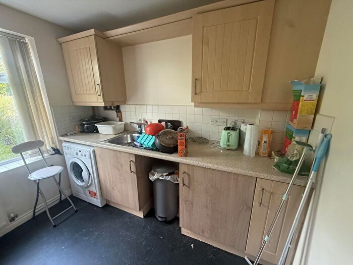 2 Bedroom Apartment For Sale In Kenton Lane, Newcastle Upon Tyne, Tyne And Wear, NE3