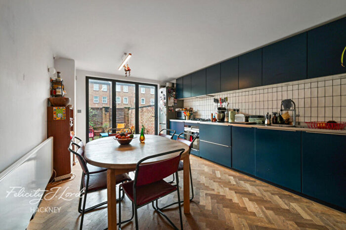3 Bedroom Terraced House To Rent In Beeston Close, London, E8
