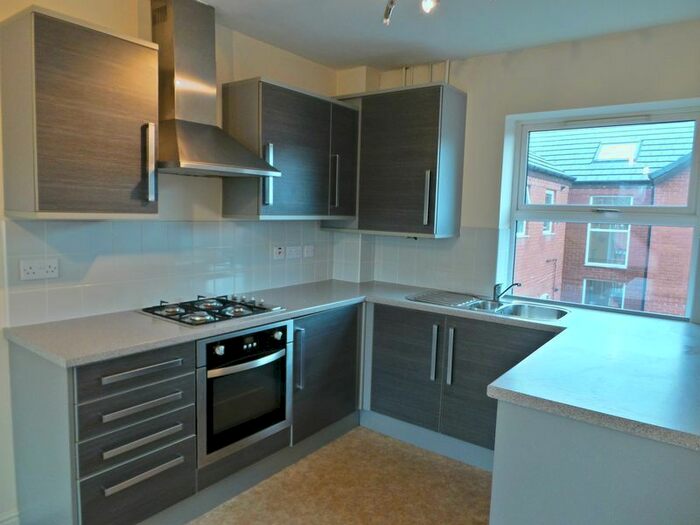 2 Bedroom Flat To Rent In Little Pennington Street, Rugby, CV21