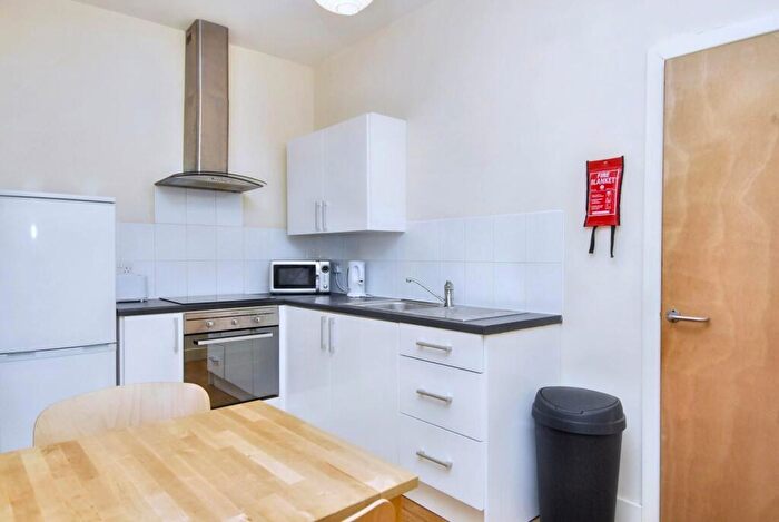 1 Bedroom House To Rent In Seaton Avenue Apartment, Plymouth, PL4