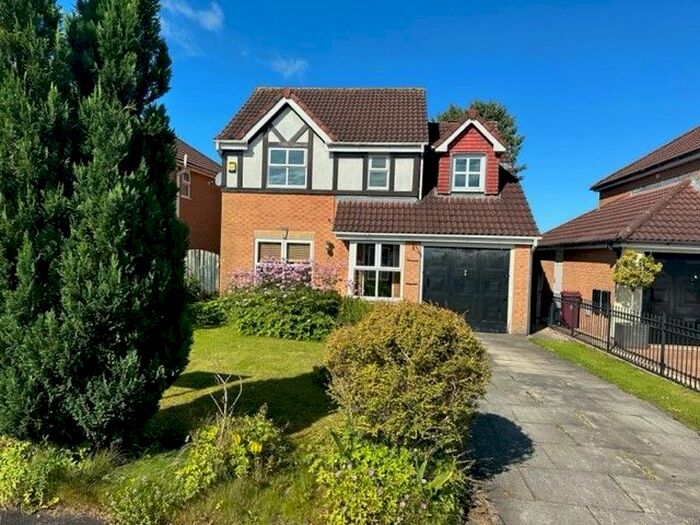 4 Bedroom Detached House To Rent In Redwood Drive, Longridge, Preston, PR3