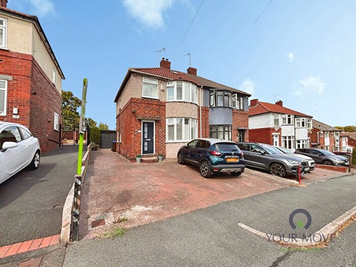 3 Bedroom Semi-Detached House For Sale In Jepson Road, Sheffield, S5