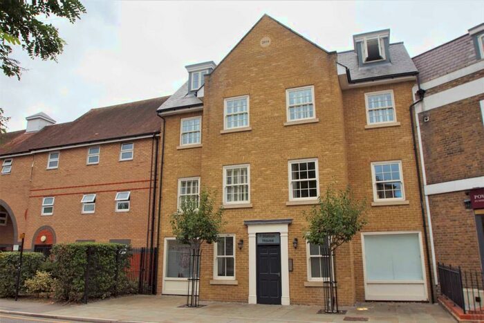 2 Bedroom Apartment To Rent In Station House, Railway Street, Hertford, SG14