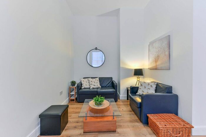 1 Bedroom Flat To Rent In High Street, Croydon, London, CR0