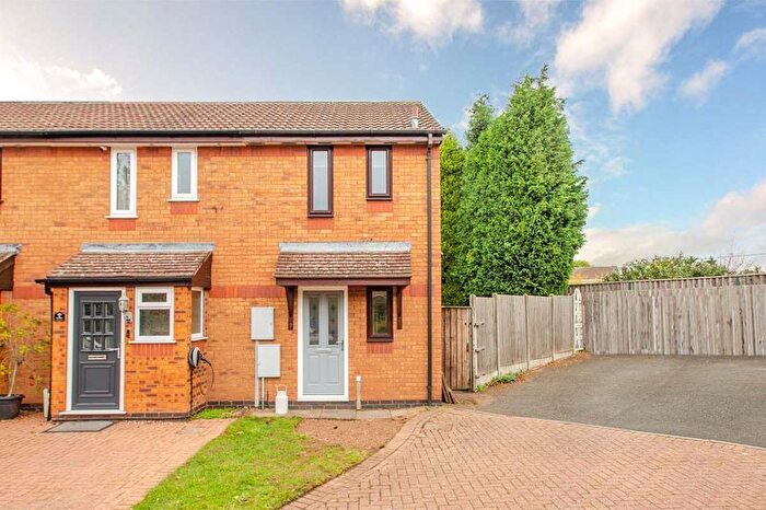 2 Bedroom Property To Rent In Reeve Close, Armitage With Handsacre, WS15