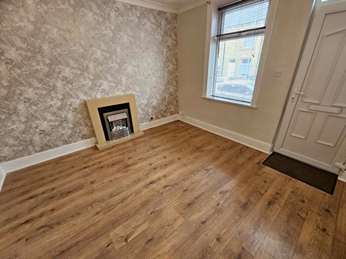 2 Bedroom House To Rent In Cherry Tree Street, Elsecar, S74