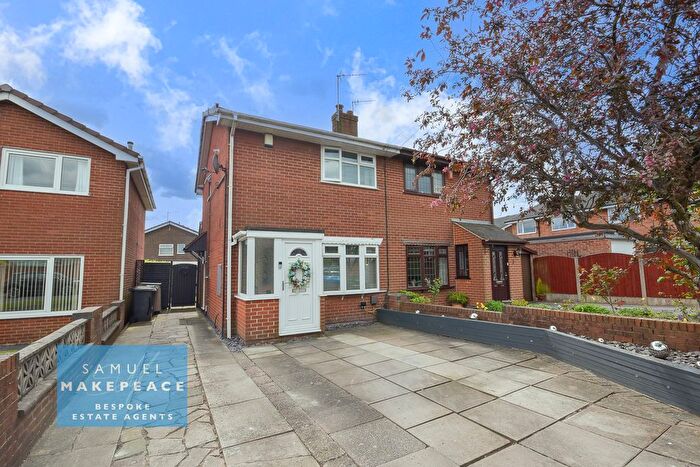 2 Bedroom Semi-Detached House For Sale In Hayhead Close, Kidsgrove, Stoke-On-Trent, ST7