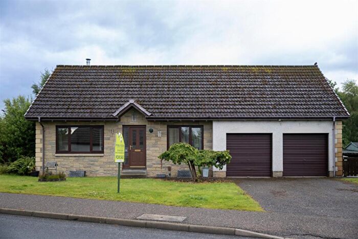 3 Bedroom Detached Bungalow For Sale In Redwood Court, Inverness, IV2