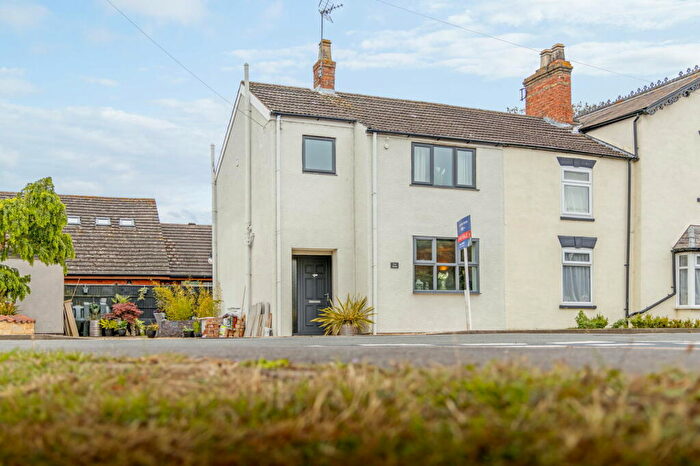 2 Bedroom Semi-Detached House For Sale In Chapel Lane, Dunston, Lincoln, LN4