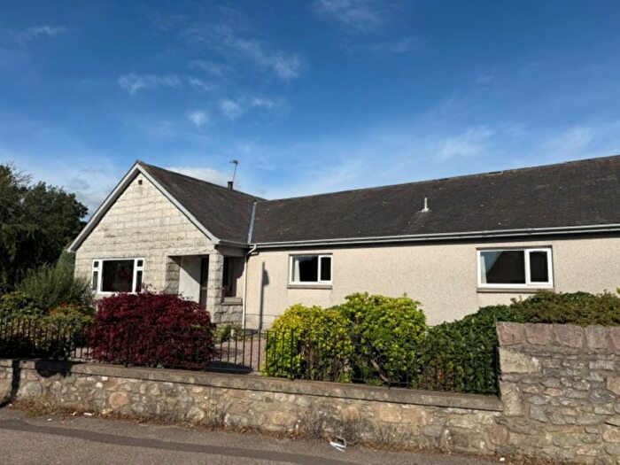 3 Bedroom Detached Bungalow To Rent In Victoria Street, Aberdeen, AB21