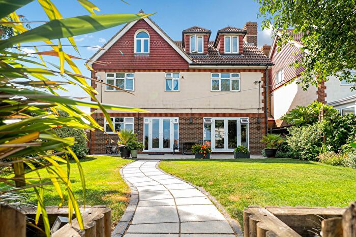 7 Bedroom Detached House For Sale In Old George Court, Main Road, Chattenden, ME3