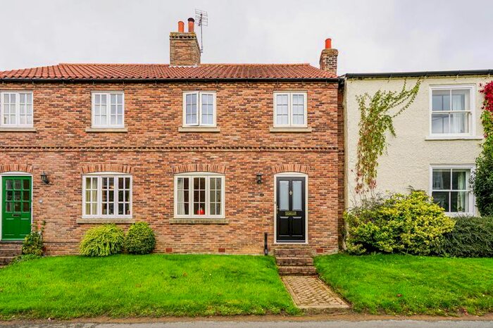 3 Bedroom Terraced House For Sale In Townend Court, Great Ouseburn, York, YO26